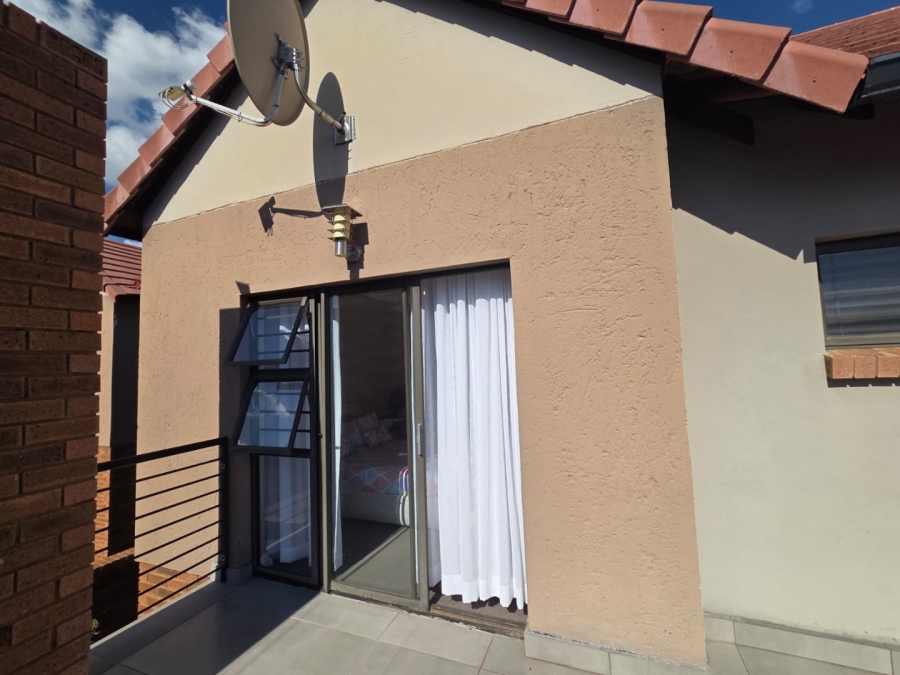 3 Bedroom Property for Sale in Wild Olive Estate Free State